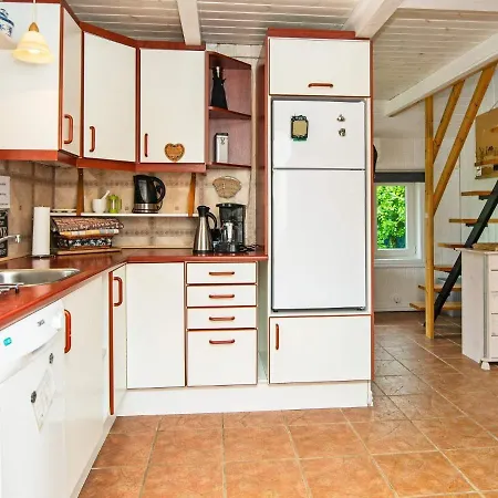 5 Person Holiday In * Hemmet