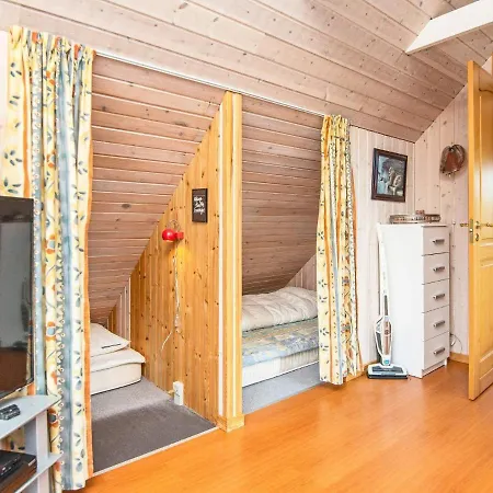 5 Person Holiday In Holiday home